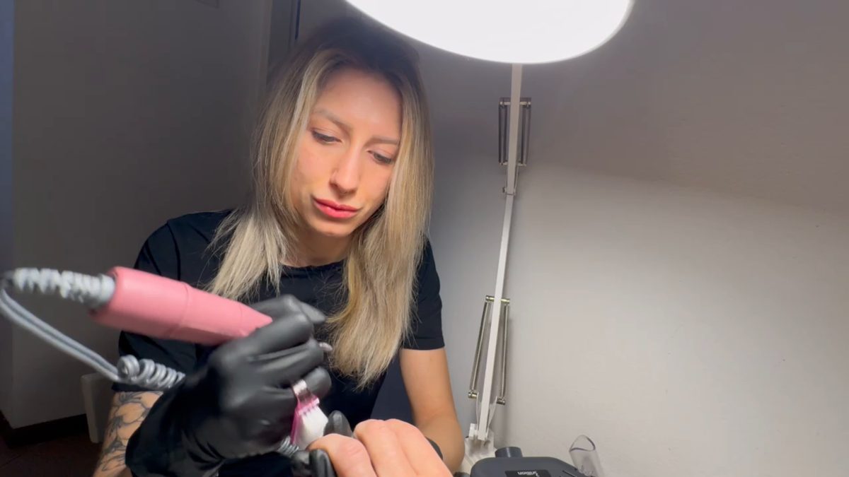 Ester Angelone, estetista qualificata a domicilio a Milano